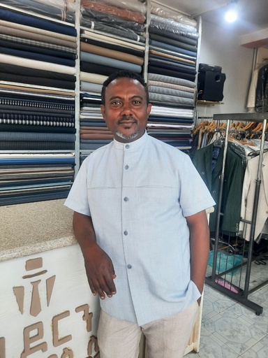 የወንዶች እጀ ጉርድ ሸሚዝ 